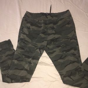 Hollister SUPER skinny advanced stretch//Size L